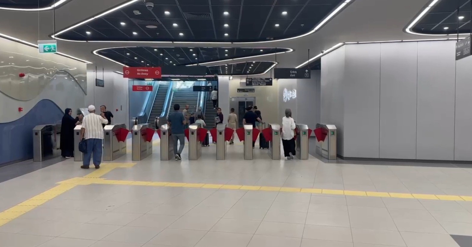 Bir günde 10 bin yolcu! Türkiye'nin en yeni metrosu