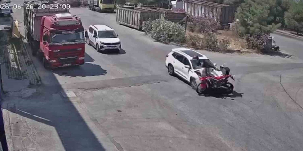 Karne alıp gezmeye çıktılar, kaza yaptılar: 1 ağır yaralı
