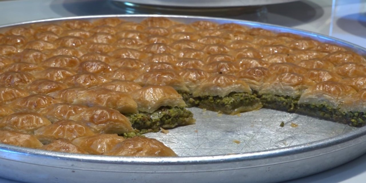 Gaziantep’ten İstanbul’a Hava Kargo ile Taptaze Baklava