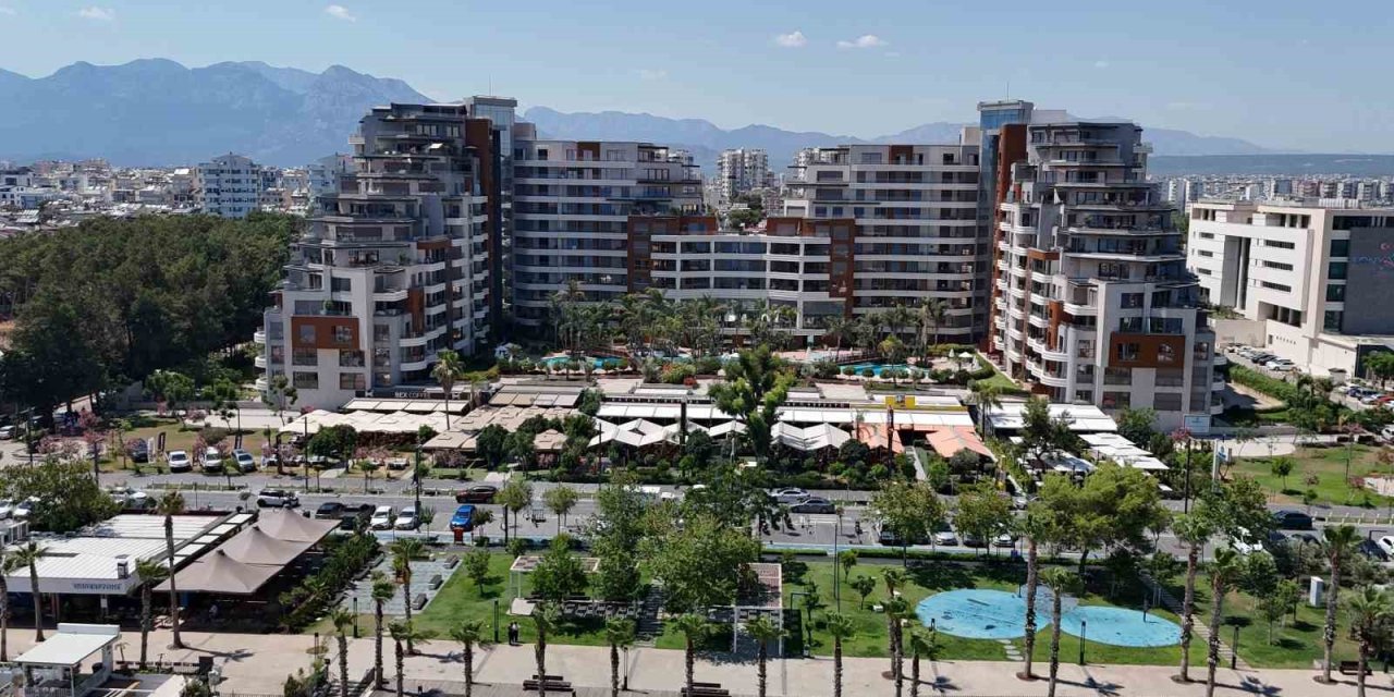 Antalya'da Rezidans Krizi: 16 Milyon TL'lik Borç Davası