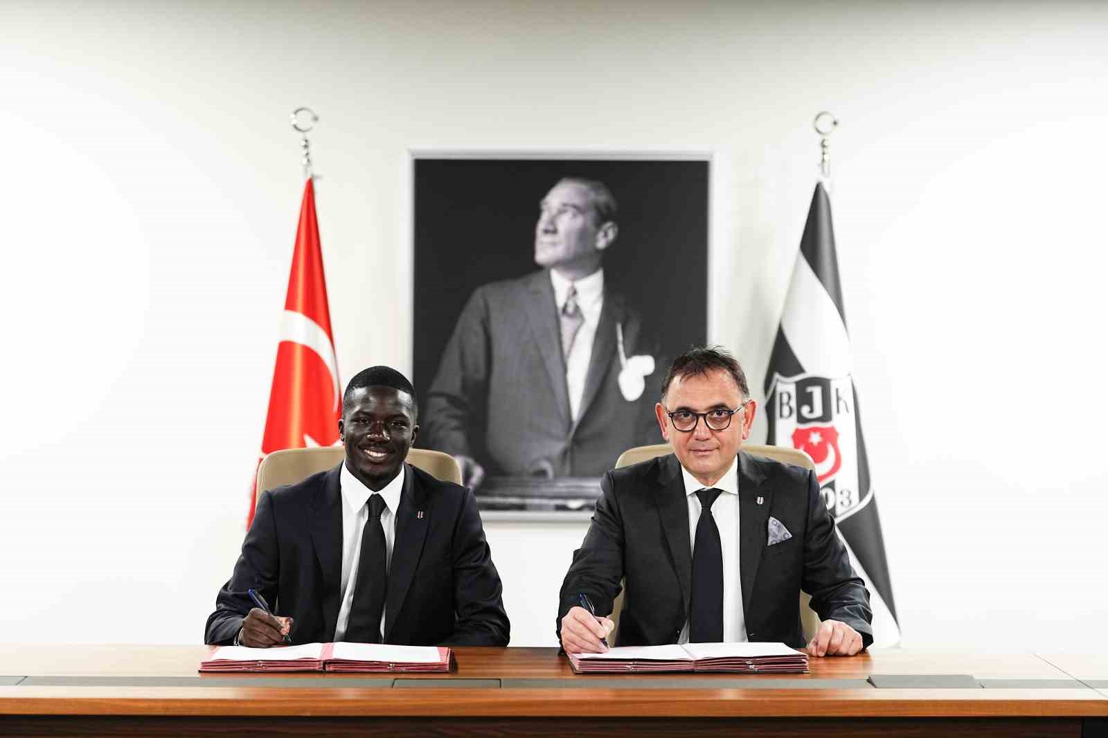 İsmiyle aynı yıla imza attı