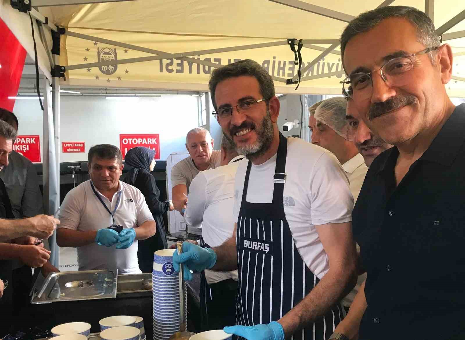 Tam bir Osmanlı şehri! Pazarda aşure coşkusu
