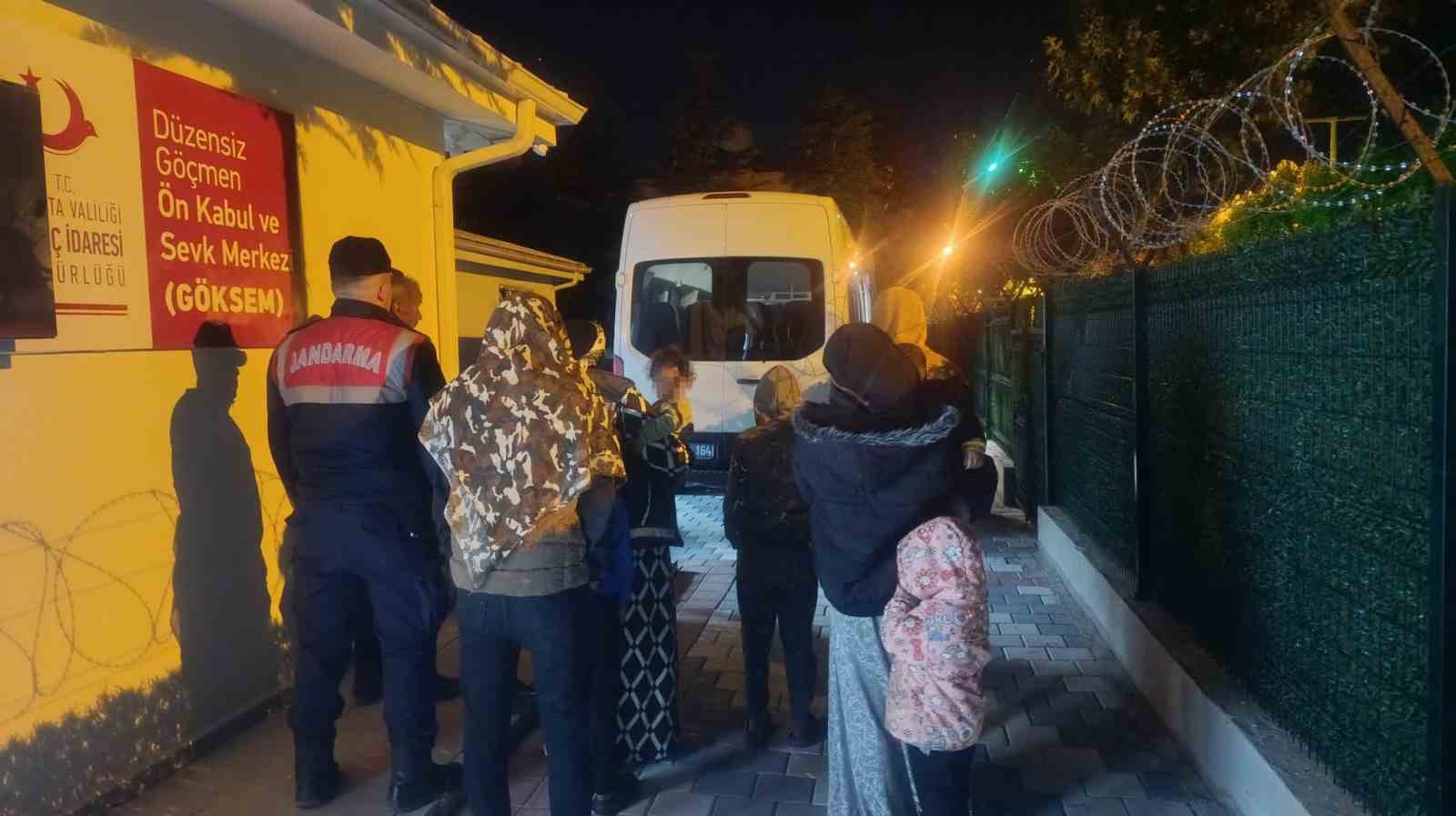 Isparta'yı mesken edineceklerdi hayalleri suya düştü! 14 Kişiydiler