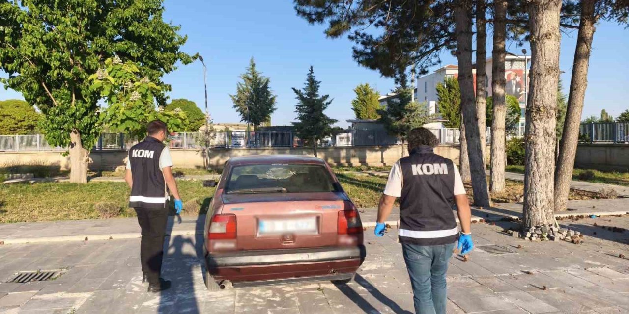 Konya polisi kaçırmadı: Silah sevkiyatına suçüstü yapıldı