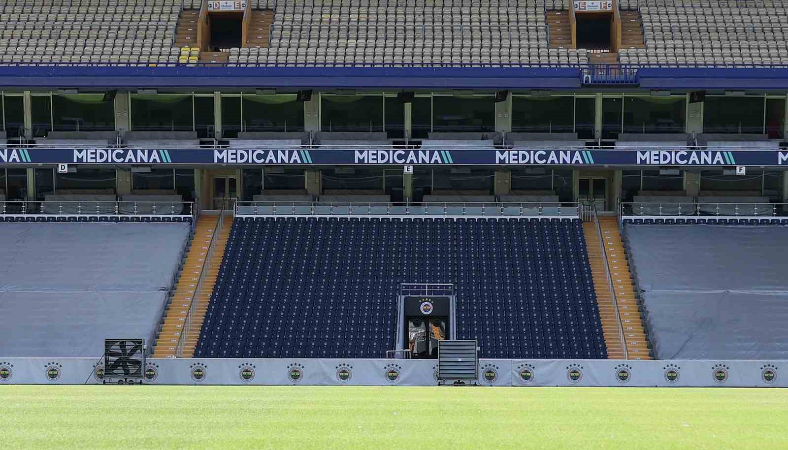 Fenerbahçe'nin koyu lacivert tribünü var! Patronlar oturacak