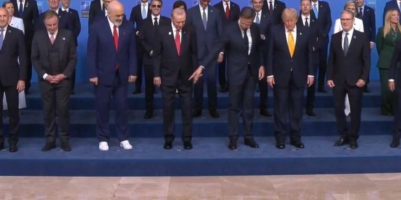 Aile fotoğrafına beyaz ayakkabı damga vurdu