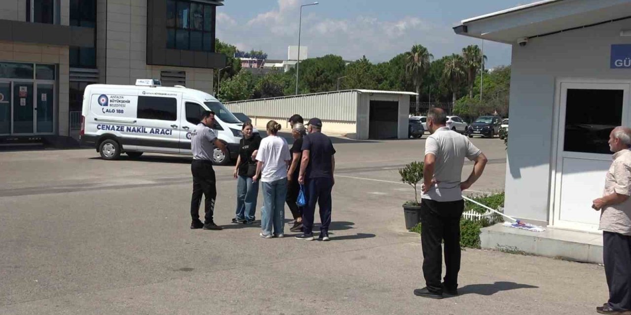 Babasına yastık götürürken kaza geçirdi, 15 günlük yaşam savaşını kaybetti