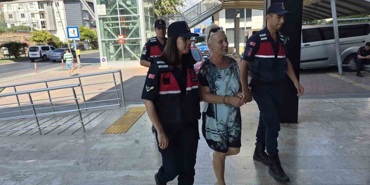 'Havuza giremezsin' dedi, cezaevine girdi