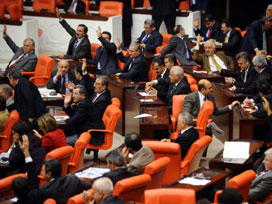 Meclis'te İmamın Ordusu tartışması