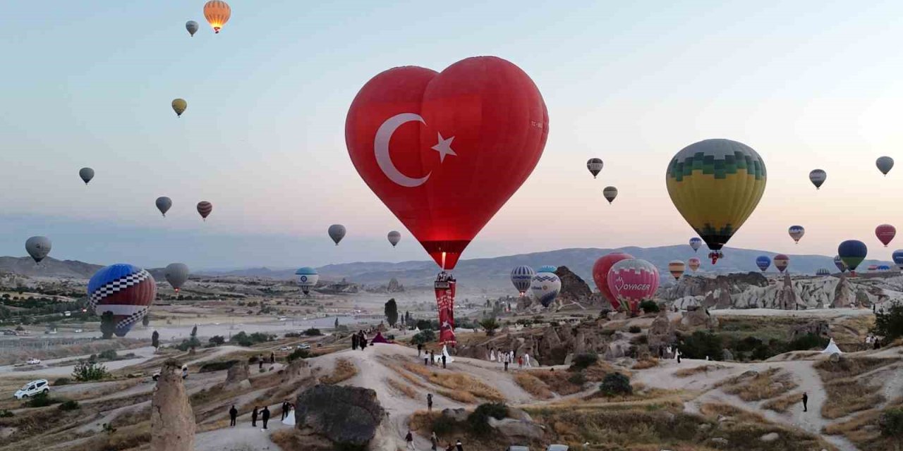 253 şehidin resimleri gök yüzünde