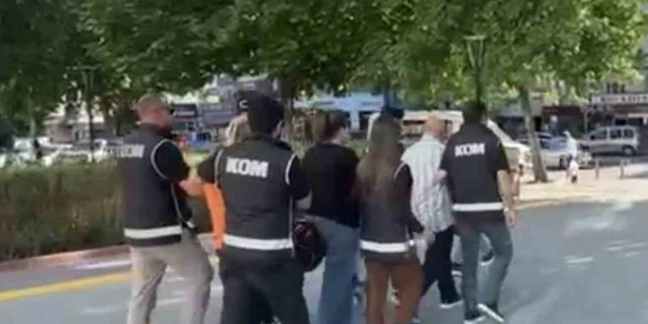 Memur yapma vaadiyle vatandaşları dolandıran 4 kişi tutuklandı