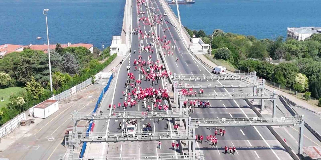 15 Temmuz Demokrasi ve Milli Birlik Günü yürüyüşü dron ile görüntülendi