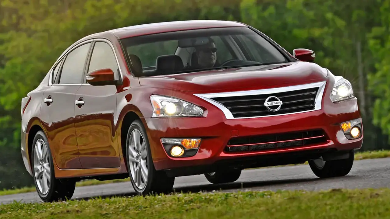 34 Yıllık Efsane Veda Ediyor: Nissan Altima Üretim Bandından İniyor