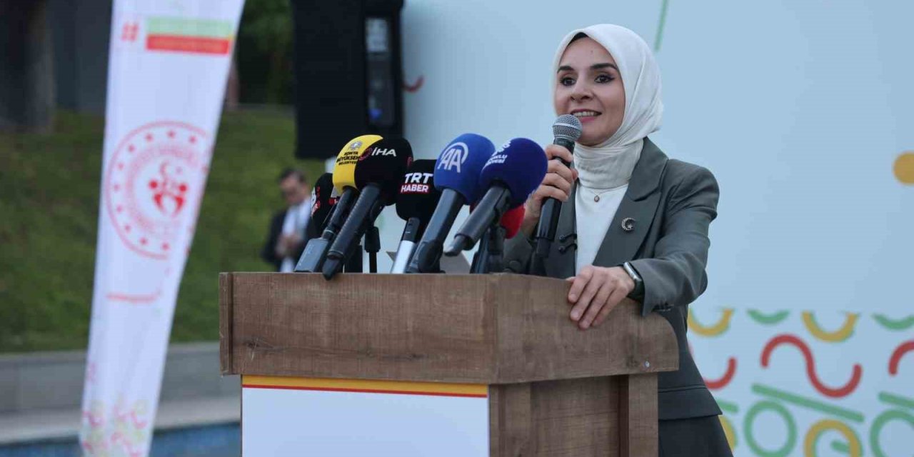 Otizmde Türkiye Yüzyılı: Bakan Göktaş Konya’da Gelecek Vizyonunu Anlattı