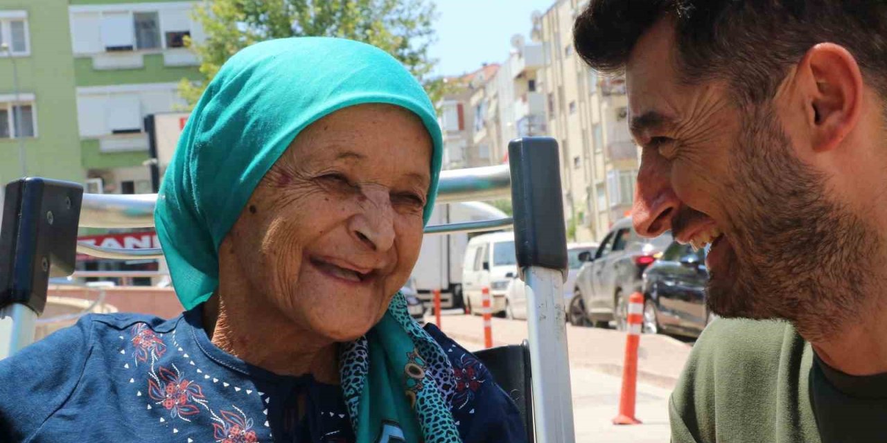 Yıllar önce yaptığı bağış annesinin hayatını kurtardı