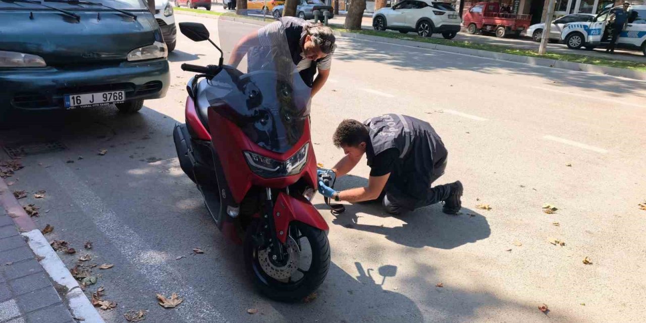 Plakanın sahte olduğunu polis kontrolünde öğrendi