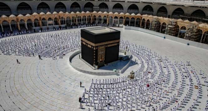 Suudi Arabistan'dan Umre Ziyaretçilerine Büyük Kolaylık: Çok Girişli Vize Dönemi