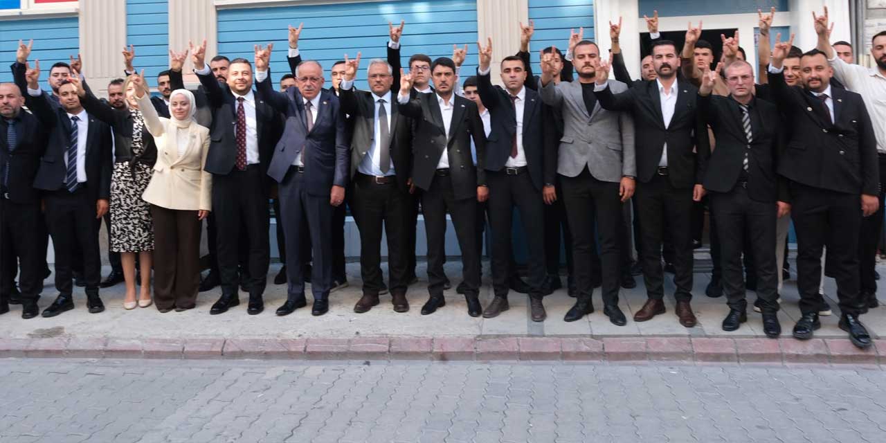 Konya Ülkü Ocakları’nda Anlamlı Buluşma: Mustafa Kalaycı Gençlerle Bir Araya Geldi