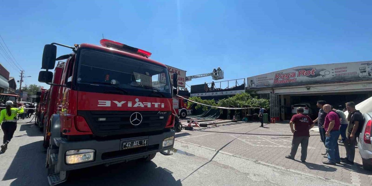 Konya'da sanayide korkutan yangın: Esnaf ihbar etti