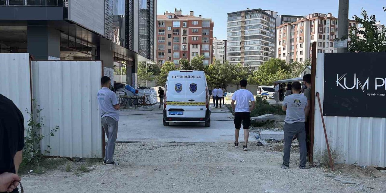 Selçuklu'da İnşaat Kazası: Dış Cephe Ustası Hayatını Kaybetti