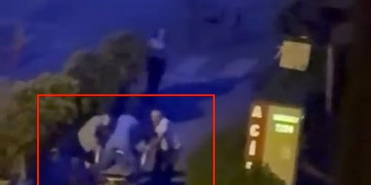 Film sahnesi gibi! Sedyeye çıkıp kalp masajı yaptı