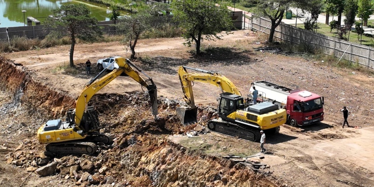 10 bin kişilik dev caminin yapımına başlandı
