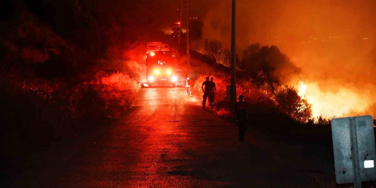 Gömeç’te Başlayan Yangın Bergama’ya Sıçradı