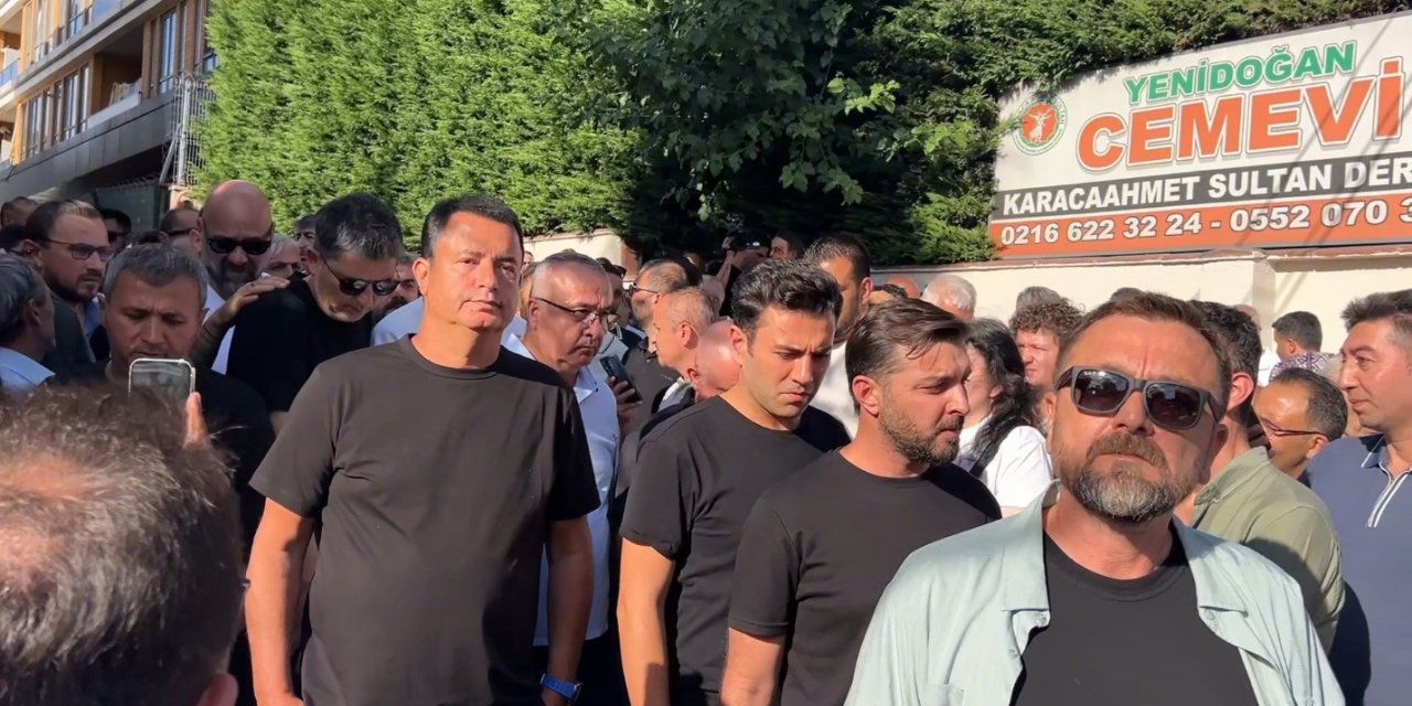 Kızıl Sakal’a Veda: Ünlü Şef Eren Kaşıkçı memleketinde toprağa verildi