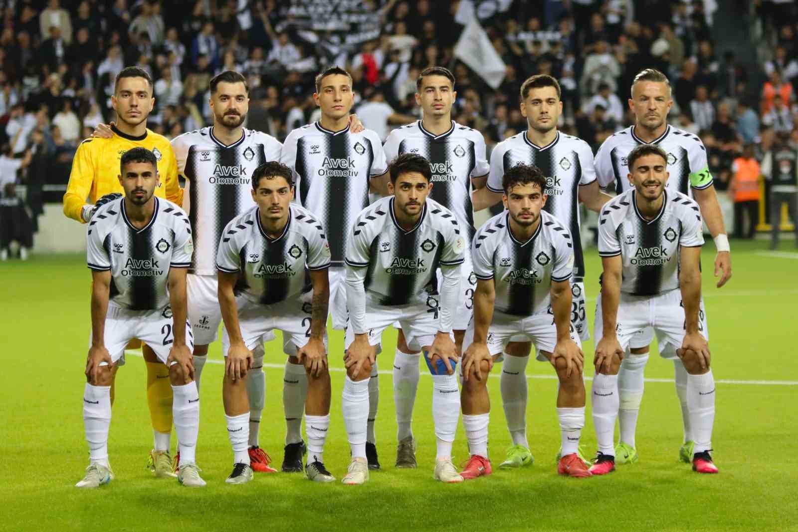 120 yıllık futbol kulübü kapanmanın eşiğinde