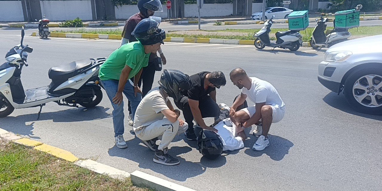 İtfaiyeye yol vermeye çalışırken minibüse çarptı