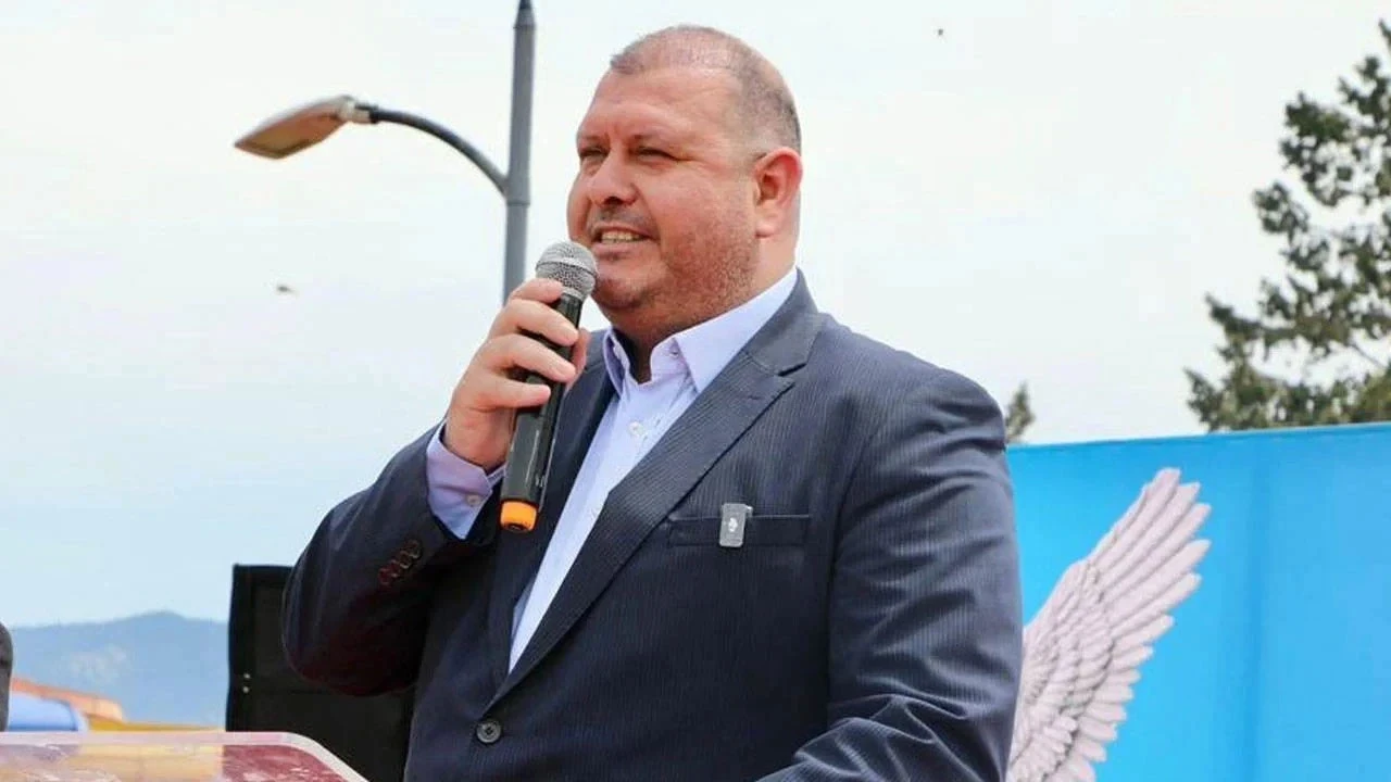 Menderes Belediyesi'nde Sıcak Gelişme: Rüşvet Soruşturmasında Karar Çıktı!