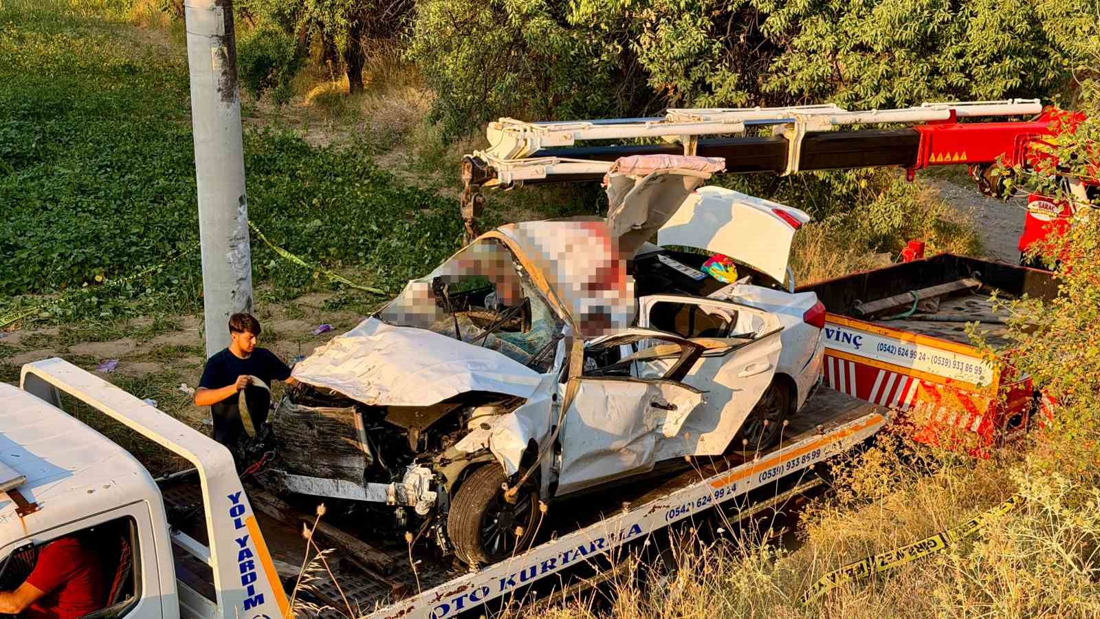 Kontrolden Çıkan Otomobil Takla Attı: Sultandağı'nda Korkunç Kaza!