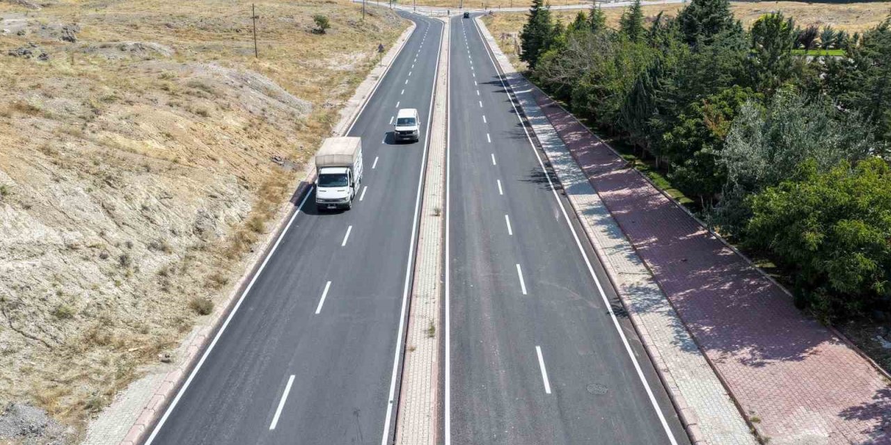 Meram’da Ulaşım Hatlarına Yeni Soluk: Çayırbağı Caddesi’nde Çalışmalar Tamamlandı