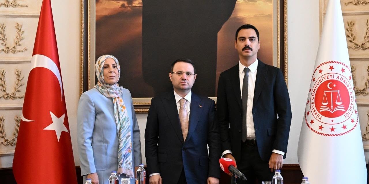 Bakan Gürlek: "Muhsin Yazıcıoğlu cinayetini çözmek boynumuzun borcu"