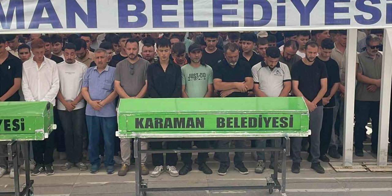 Motosikletin otomobile ok gibi saplandığı kazada ölen genç toprağa verildi