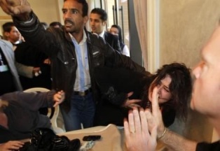 15 kişi tecavüz etti!