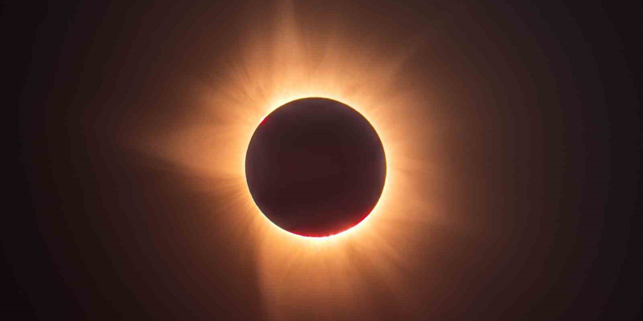 Türk astrofotoğrafçı güneş tutulmasını İspanya’da görüntüledi