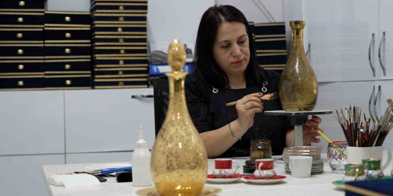 Asırlık Kültürel Miras Cam Yüzeylerde Can Buluyor