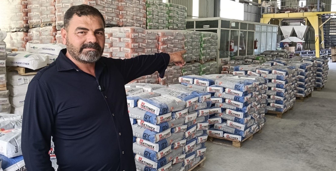 Mermer tozundan yapıştırıcı yaptı ihracata yetişemiyor