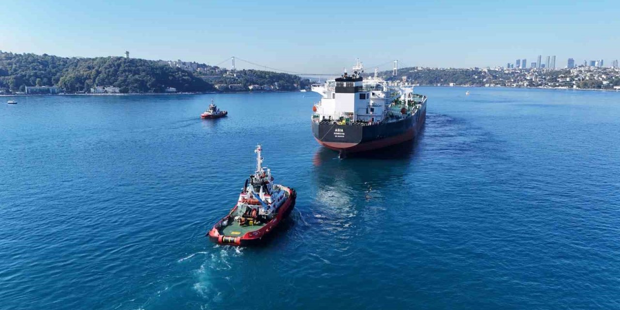 Karadeniz’de petrol tankerine İHA saldırısı düzenlendi
