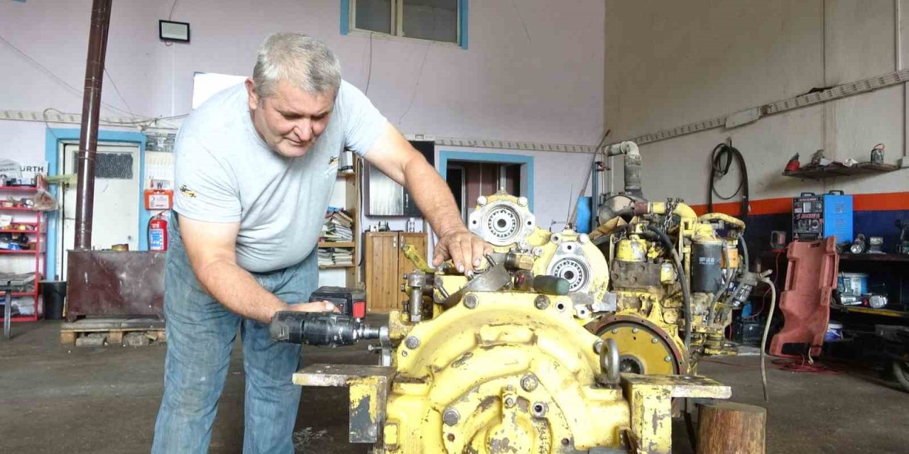 10 Yaşında Çırak Çıktı, Şimdi Dünyaya Ustalık İhraç Ediyor