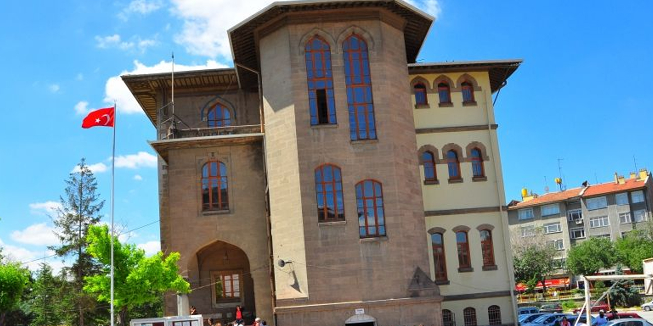 137 yıllık Konya Lisesi’nde tarihi değişim: İkinci kez mezun veremeyecek