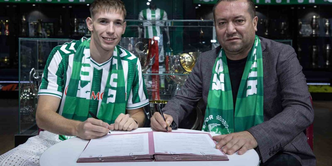 Konyaspor'a Macaristan'dan Milli Takviye: 4 Yıllık Anlaşma Sağlandı