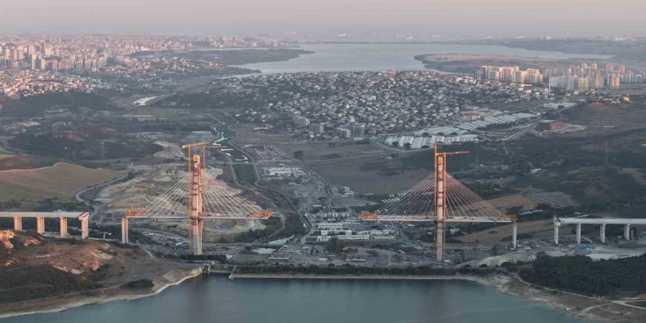Kanal İstanbul’lun ilk köprüsünde 250 tonluk operasyon