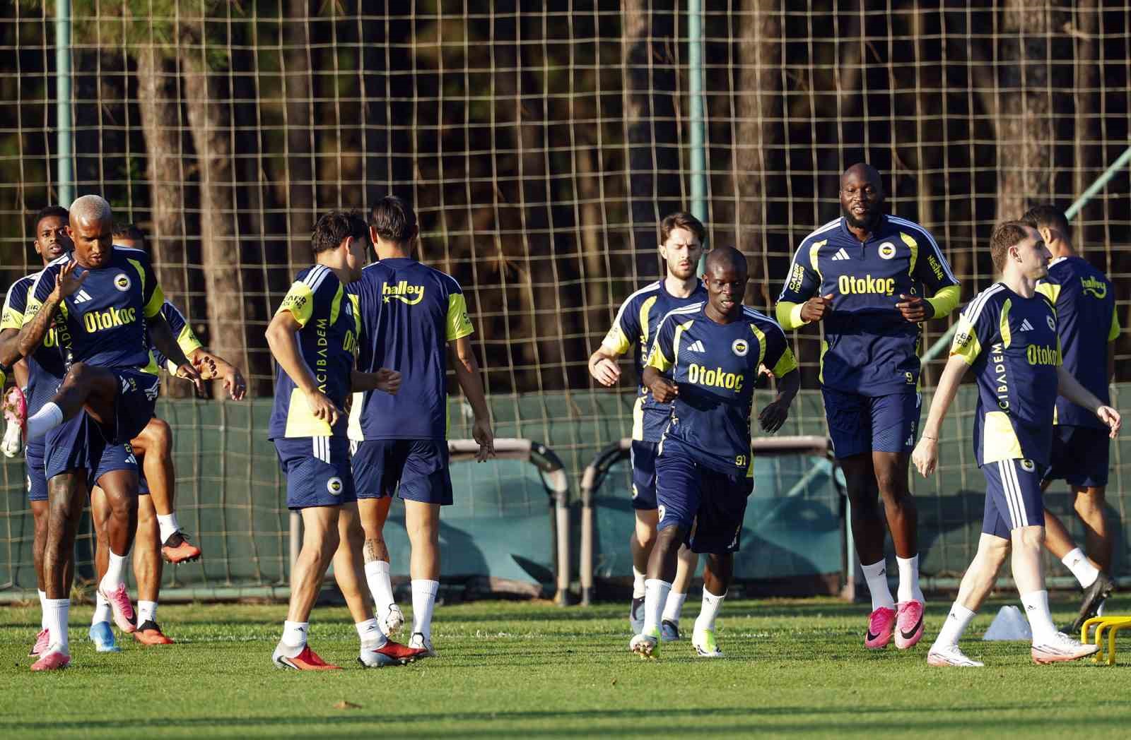 Fenerbahçe Konyaspor'u önemsemiyor