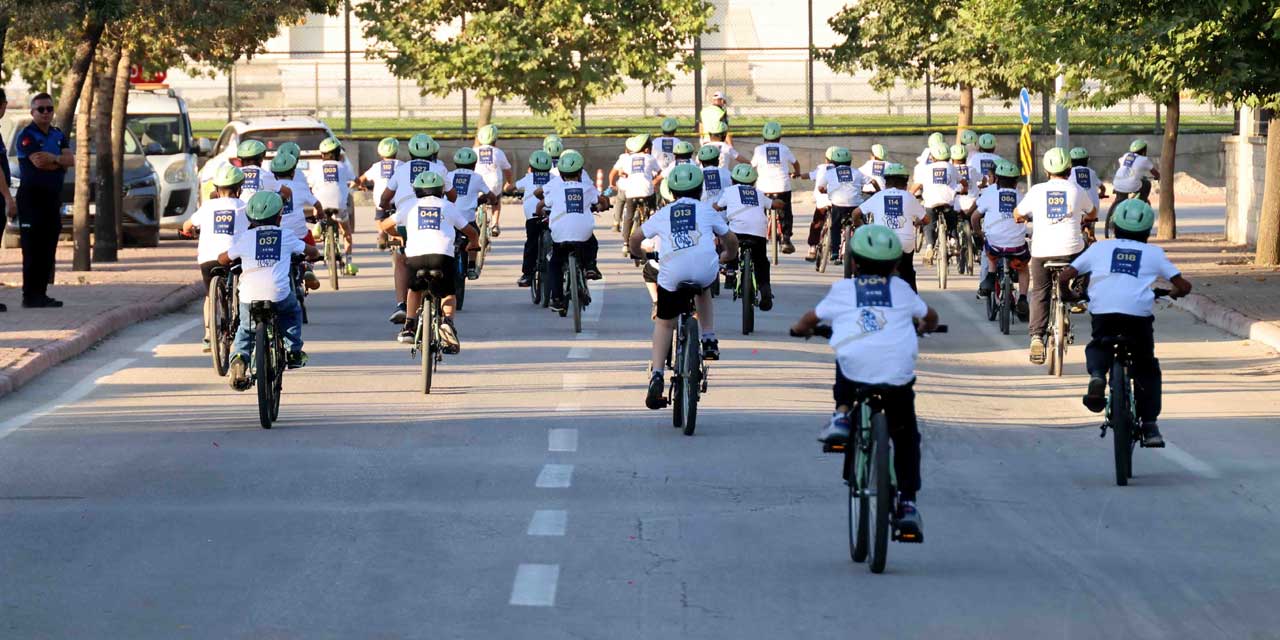 Pedalları Çocuklar Çevirdi: Karatay’da Heyecan Dolu Şölen Başarıyla Tamamlandı