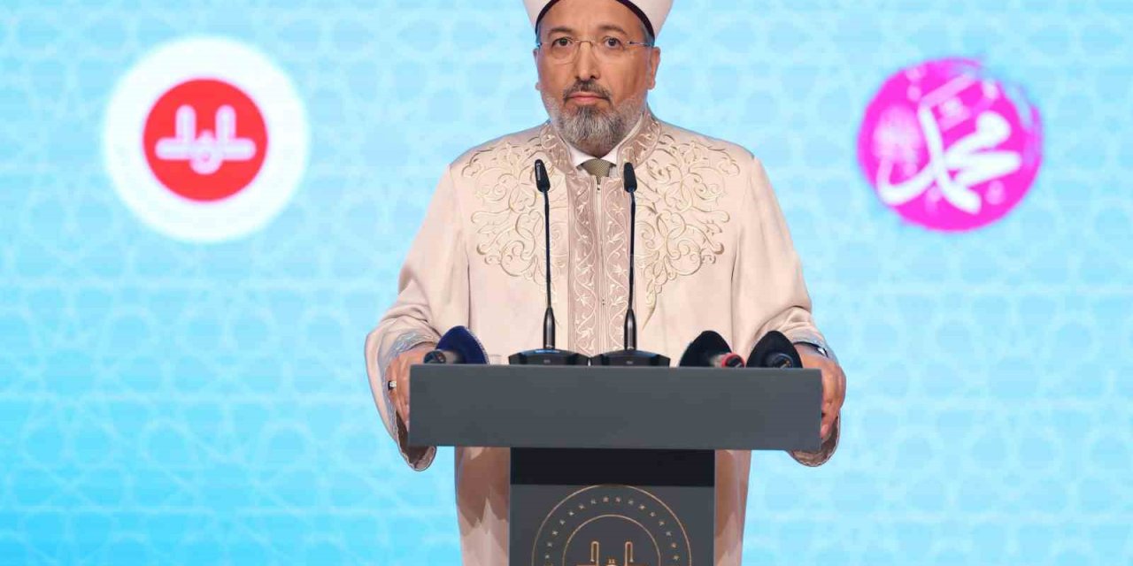 Diyanet, Mevlid-i Nebi Haftası Temasını Açıkladı: Bu Yıl Hangi Konu Öne Çıkacak?