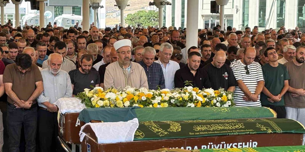 Kaza Haberinin Ardından Acı Detay: Üniversite Kaydını Yaptırdığı Gün Yaşamını Yitirdi