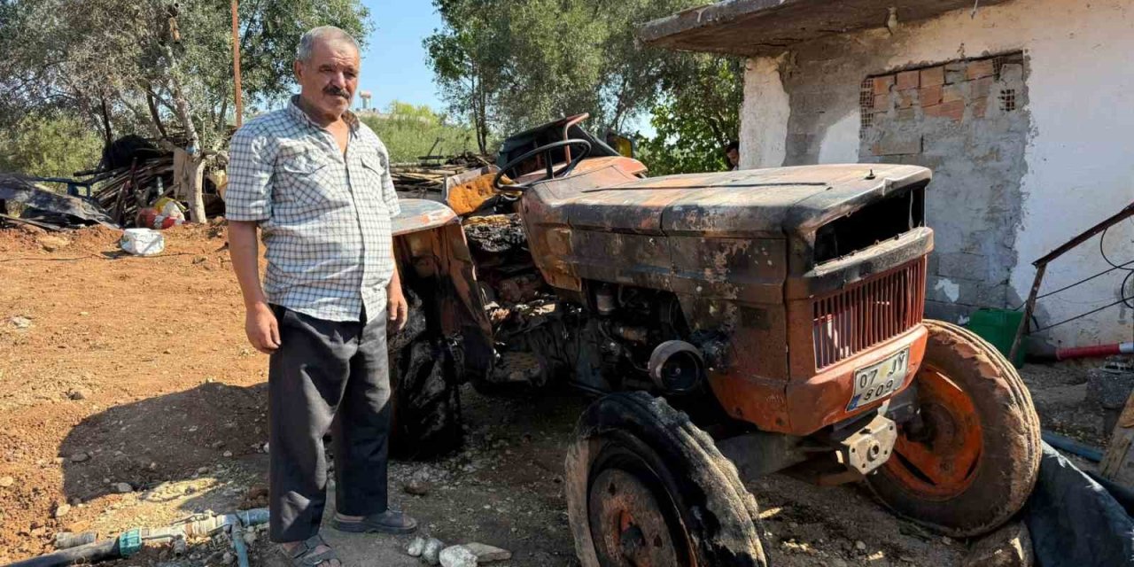Hayalet Traktör Dehşeti: Sürücüsüz Çalışıp Ahırı Yaktı!