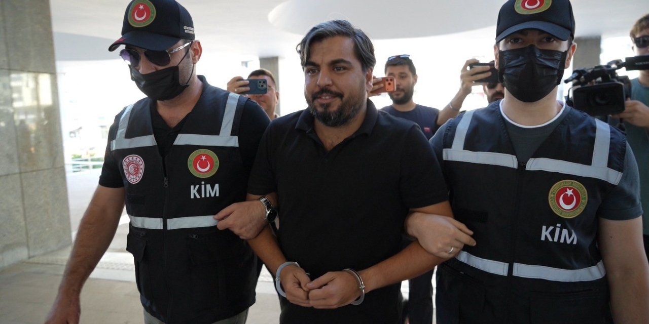Tır dorsesinde yakalanan Arif Kocabıyık, belediyeden aylarca çalışmadan maaş almış